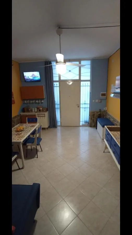 Ferienwohnung Vintage House CTA 0*,  Italien